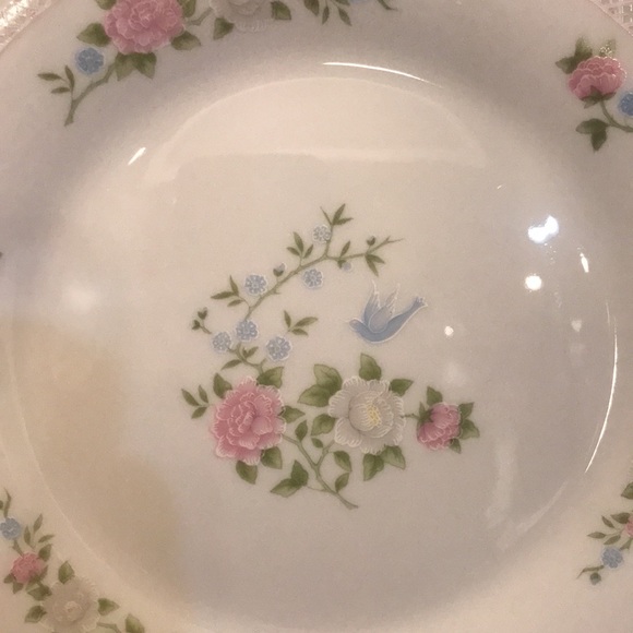 Crown Ming bird of paradise 7 1/2” salad / bread plates set of 4 euc - Picture 3 of 6